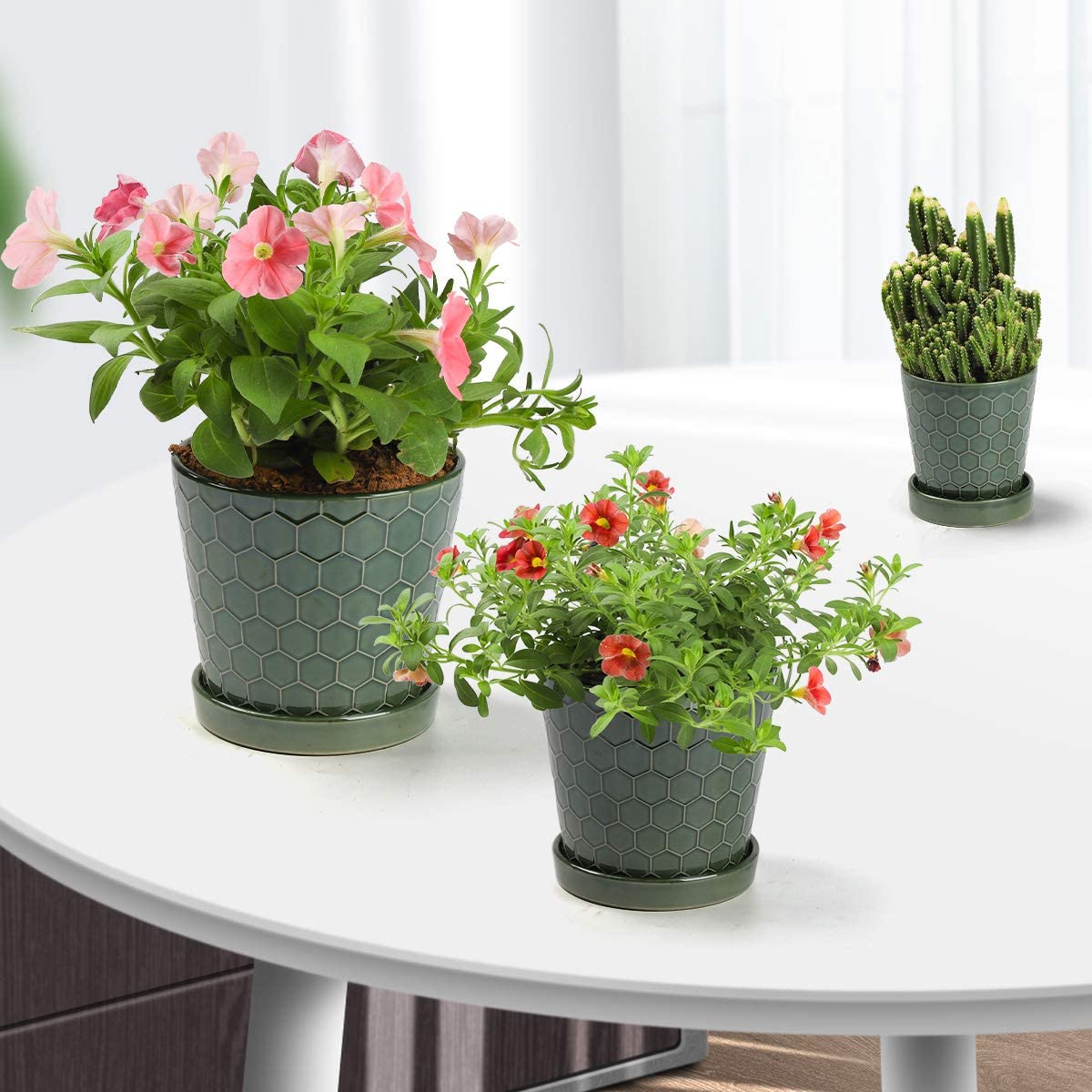 Spepla Flower Pots Set of 4, 4/5/6/7 Inch Plant Pot with Drainage